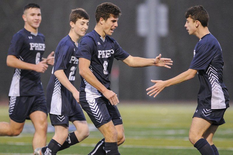 REIGNING DOWN: Eagles erase halftime deficit to top Peabody in D1 North opener